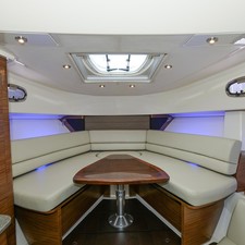 Boston Whaler 345 Conquest