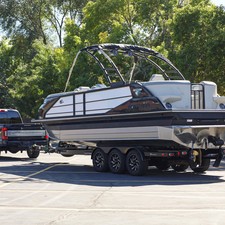 Regal 25 RX Surf
