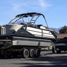 Regal 25 RX Surf