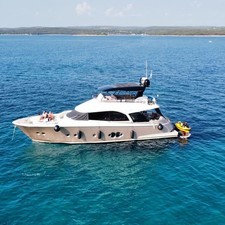 Monte Carlo Yachts 65