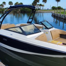 Sea Ray SPX 210 OB