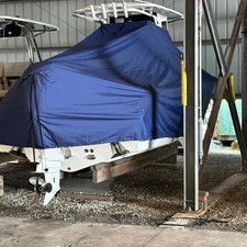 Sea Ray hunt ultra 211