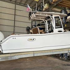 Sea Ray hunt ultra 211