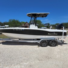Nauticstar 231
