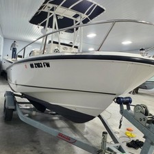 Boston Whaler 190 Outrage