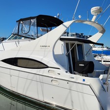 Carver 36 Mariner