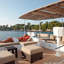 Lagoon 620 - 6 + 2 cab.