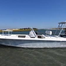 Hewes 16.9 redfisher