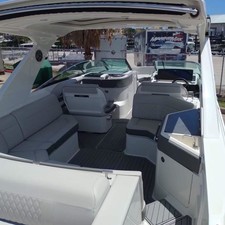Sea Ray 310 SLX