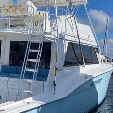 Hatteras 77 Convertible