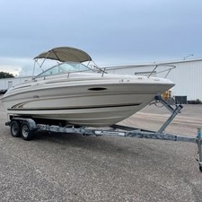 Sea ray 215 express cruiser
