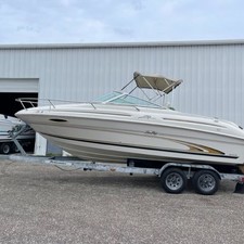 Sea ray 215 express cruiser