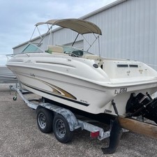 Sea ray 215 express cruiser