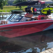 Super Air Nautique G23