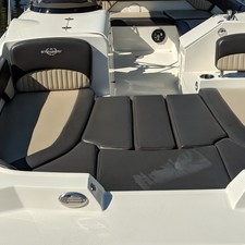 Stingray 212 SC