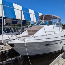 Carver 36 Mariner