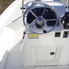 Sea Ray pro 208 bay