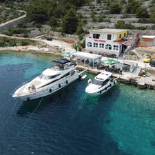 Fairline Squadron 62
