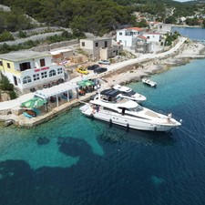 Fairline Squadron 62