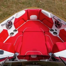 Malibu Wakesetter 25 LSV