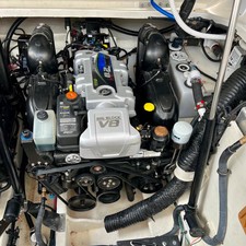 Sea Ray Sundancer 350 Coupe