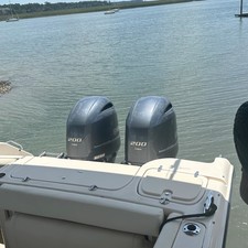 Grady-White Freedom 275