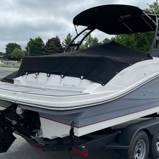 Sea Ray 230 SPX