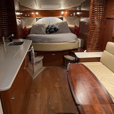 Sea Ray 370 Sundancer