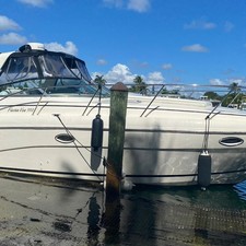 Rinker Fiesta Vee 310