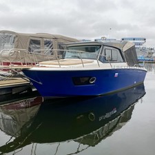 Velvette 23 Active Sedan