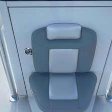 Ranger boats 2400 bay