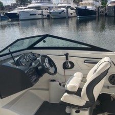 Sea ray 19 spx
