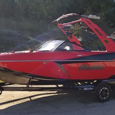 Malibu Wakesetter 22 VLX