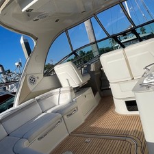 Sea Ray 350 Sundancer