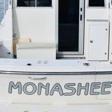 Broward 80 pilot house