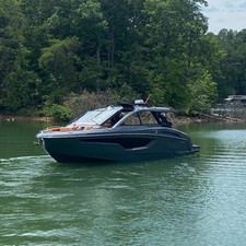 Cruisers Yachts 42 Cantius