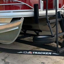 Sun Tracker Fishin Barge 20 DLX