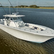 Front Runner 39 Center Console