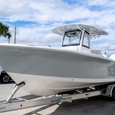 Sea Ray hunt ultra 211
