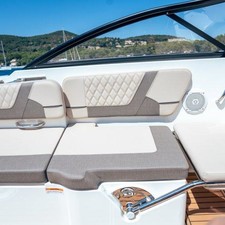 Bayliner VR6 Cuddy