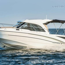 Beneteau Antares 8