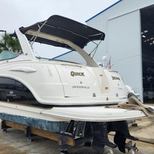 Chaparral 330 Signature