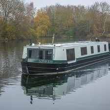 Wide beam narrowboat 65 x 12 hanbury monarch