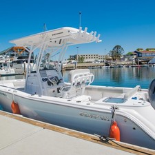 228 Sea Fox Commander