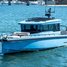 BRABUS Shadow 900 XC Cross Cabin Glacier Blue