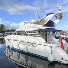 Fairline Phantom 37