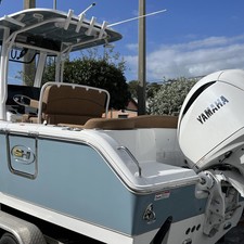 Sea Ray hunt ultra 211