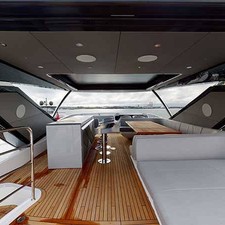 Sunseeker 88 Yacht
