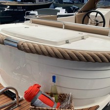 Primeur 570 bun grachtenboot