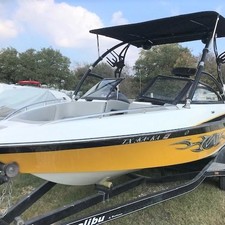 Malibu Wakesetter 23 LSV